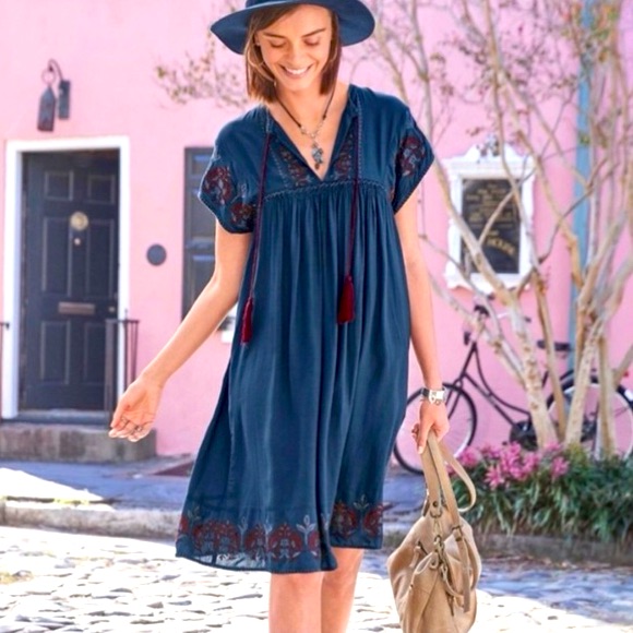 Sundance Navy Blue Embroidered Day Shift Dress (S)
